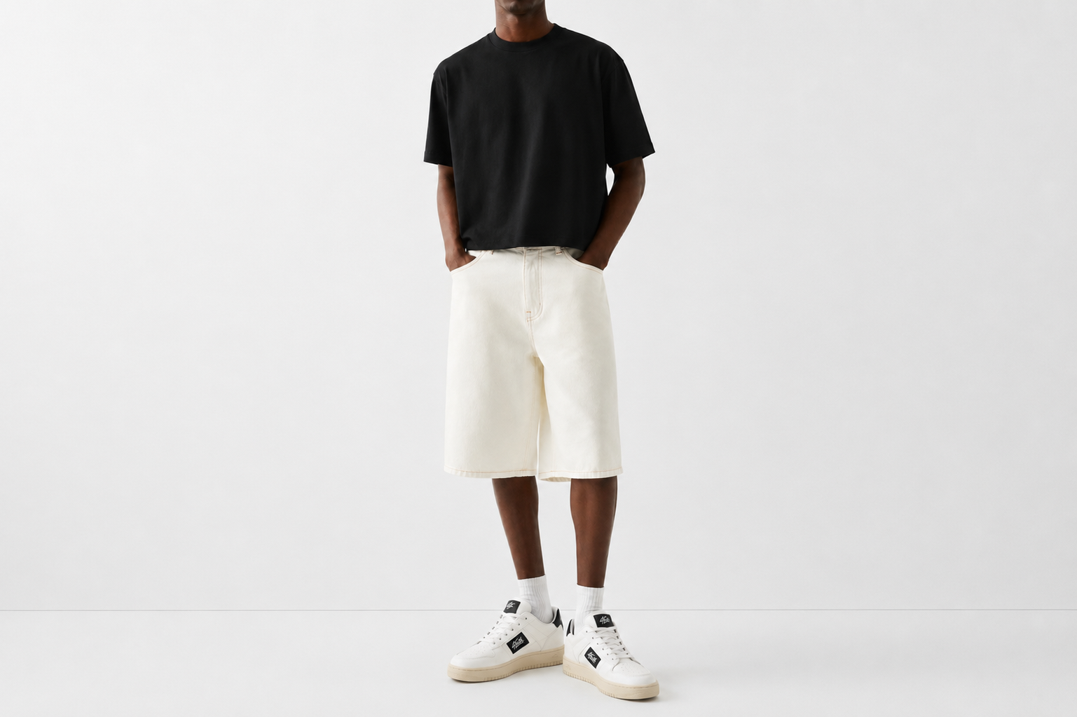 4Faith Signature Oversized Tee – Black