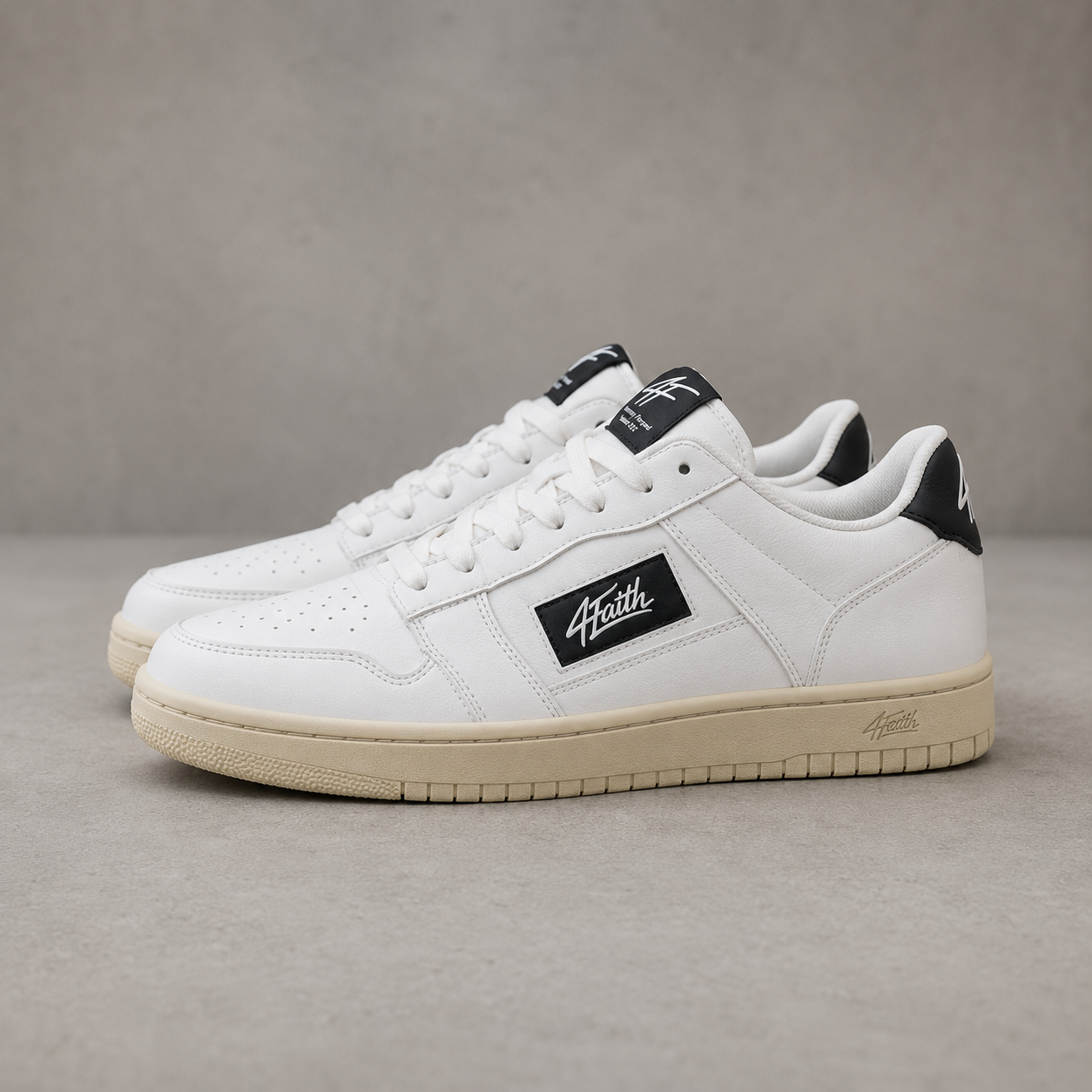 4Faith Classic Low Sneakers – White & Beige