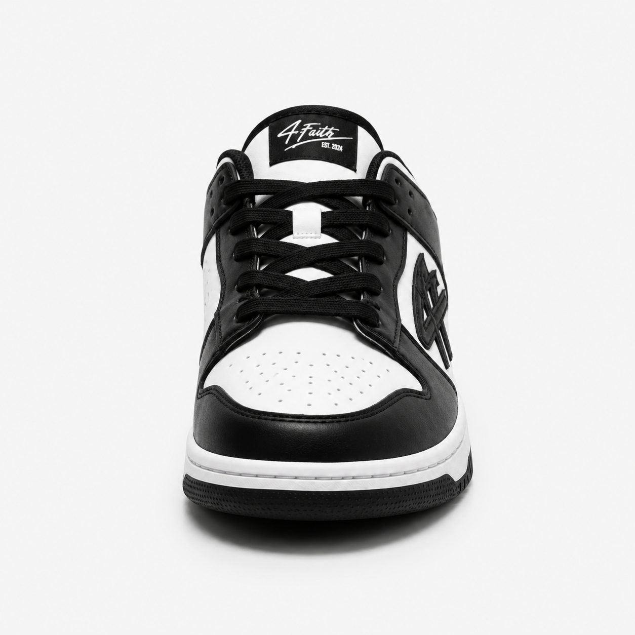 4Faith Classic Low Sneakers – Black & White